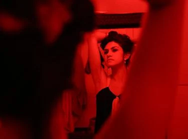 Ana #fotografo #lifestyle #fotografo_brasileiro #lategram #tbt #tbt️ #fashionblogger #fashion #fashionistas #freelance #rio #darkroom #brazil…