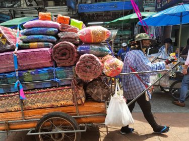 Charette bien achalandee a #Bangkok