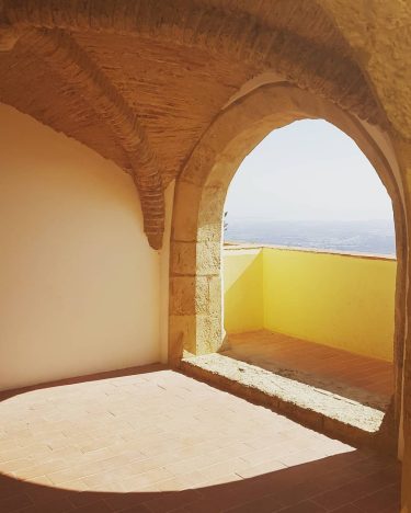 #palmera #urlaub #holiday #sun #travel #enjoyyourlife #travelphotography #lissabon #lisboa #portugal #portuguese #atlantic #atlanticocean #architecturephotography…