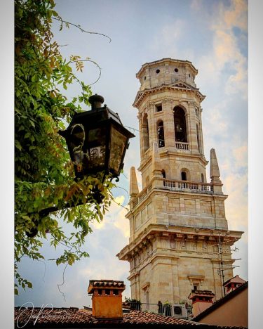 Verona, klein, aber fein. | Verona, malé, ale krásné město. | Verona, small but…