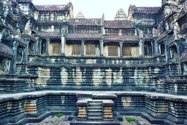 Angkor Wat #travelto #sourcedadventures #mustdotravels #travelingsnaps #theglobewanderer #livelovetheworld #travel_awesome #straythecourse #nomadnificent #vibetravel #wanderlust #backpackersanctuary…