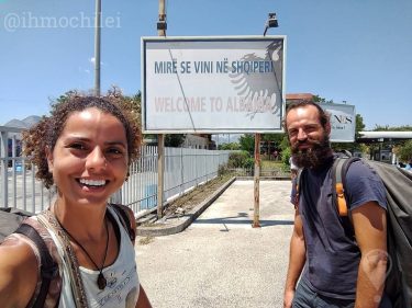 Albânia ???????? . . Chegamos em mais um fronteira por terra, agora na Albânia!&hellip;