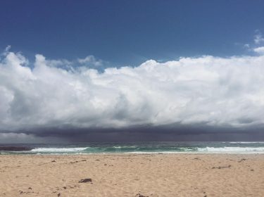 Diese Riesen Wolke hat uns komplett einen Strich durch die Rechnung gezogen! Eben noch…