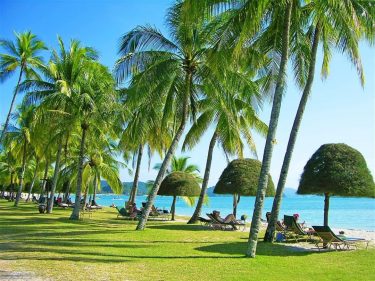 The majestic hills and the natural beauty of the heaven #landscapstyles #exklusiveshot #visualsofearth #beautifuldestinations&hellip;