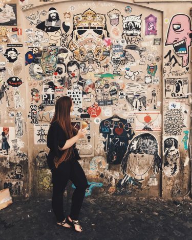 #graffiti #rome #roma #italy #travel #joy #architecture #bellaroma #italianovero #weekend #holiday #trip #architecture #walkingaround…