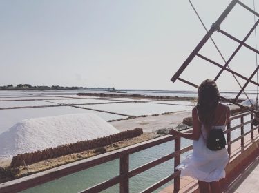 #laviadelsale • The way of salt #lesaline • #sicily • • • #vacancy #summer2018…