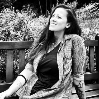 Ho imparato che gli amori possono arrivare all’improvviso o finire in una notte che&hellip;