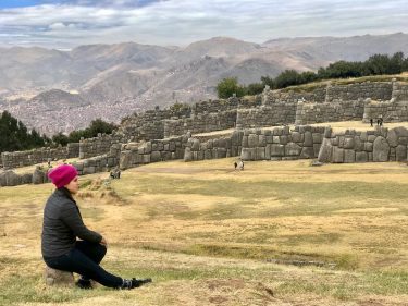 SACSAYHUAMÁN es una de las edificaciones más asombrosas del mundo. Se cree que más…