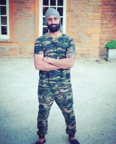 #sundayvibes #shootingset #timetodance #timetodancefilm #londonlife #london2018 #punajbiswag #sardariswag #kundimuchh #sikhmuscle #sikhfashion #sikhstyle #sardariforever #singhstreetstyle…
