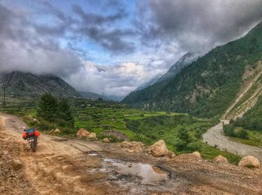 We stayed in a little village along the India-China border, before entering #Spiti. Surrounded&hellip;