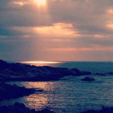 Dejate guiar por tu alma, ella es tu propia luz! #santantonidecalonge #calongeisantantoni #incostabrava #lugaresimperdibles…