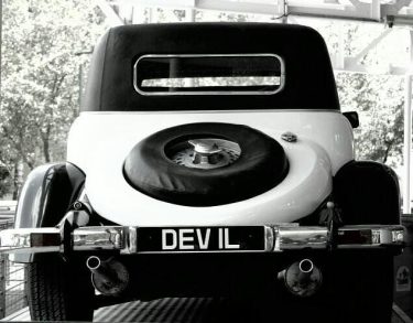 Panther Deville Cruella De Ville’s Car in the 1996 remake of 101 Dalmatians. #ilovevintagecars…