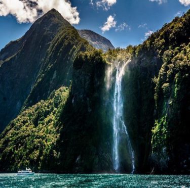 Giant Waterfalls & Ocean at Milford Sound Fiordland National Park #NewZealand #landscapstyles #exklusiveshot #visualsofearth&hellip;