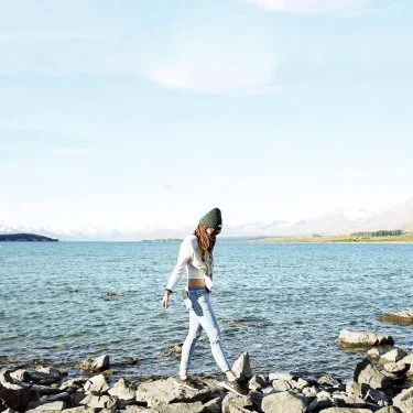 #throwbackthursday to last year about this time I was strolling in Lake Tekapo, South…