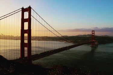 5am. Watching the sun rise over the San Francisco Bridge. . . . :…