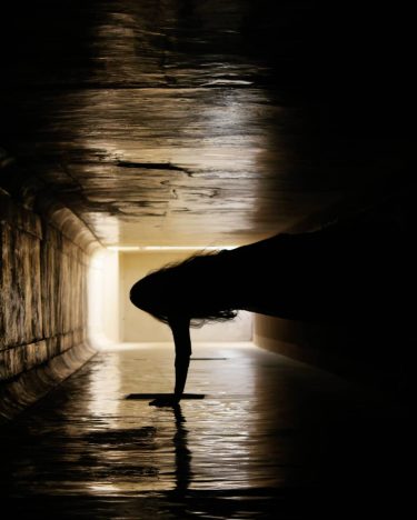 Coz normal is boring! . . . #jaipur #photography #shadow #lights #tunnel #iamtb #travlr&hellip;