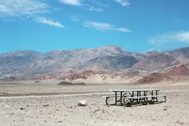 #tbt to the hottest lunch break I’ve ever had. Stopping off inside Death Vally…