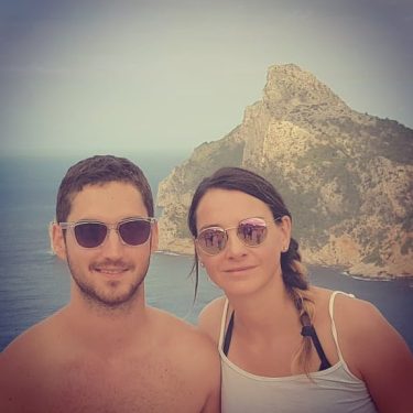 Viewpoint Mallorquin . . . . . . . . #instaview #instalove #sunglasses #cliff…