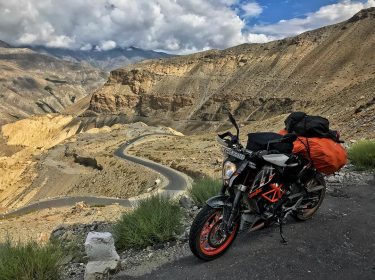 After a wonderful stay at Nako, next stop was Mud with a brief stopover…