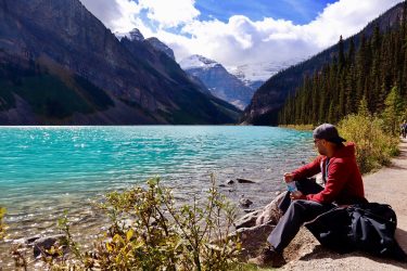 Hiking around the most turquoise lake of them all #lakelouise #banffnationalpark #canadaisbeautiful . .&hellip;