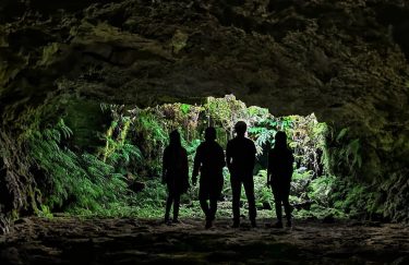 UNDERGROUND TOUR In this tour you have a opportunity de explore several caves 100%…
