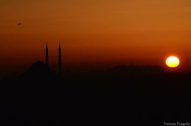 Atardecer en Estambul, Turquía ????????. . . Sunset in Istanbul, Turkey ????????. . .…