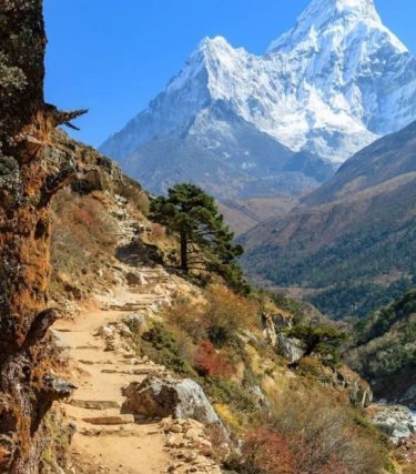 Way to Everest Base Camp. #landscapstyles #exklusiveshot #visualsofearth #beautifuldestinations #ilovetravel #amazing #hermanosviajeros #iloveamsterdam #igersnetherlands&hellip;