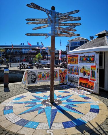 Strolling around Knysna Waterfront ️???????? . . … #travels #compass #explore #travelphoto #travelsbyrabia #art…
