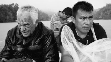 Edgardo Tuanama y Jacques Mabit. Gracias, gracias, gracias. #peru #amazonia #medicina #selva #advanture #bestphotobw…