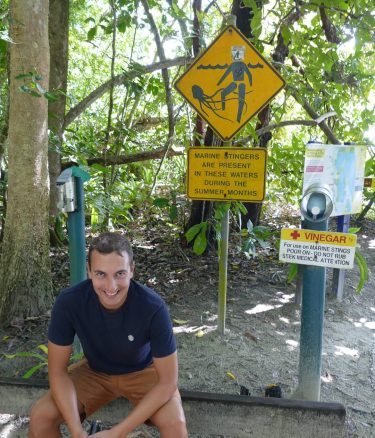 #noswimming #dangerous #marinestings #roadtrip #daintreeforest #daintreerainforest #beach #travelblogger #instatravel #instalife #australia #queensland #backpackerlife #throwback…
