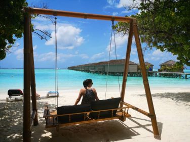 Maldivas ️ . . #maldives #maldiveslovers #meeruisland #maldivesislands #watervillas #stairwaytoheaven #paradise #argentinayelmundo #instatravel #travelphotography…