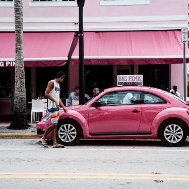 Work hard, dream big and never give up ???? . . #miami #miamibeach #pink…