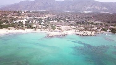 Some nice #droneshots of #elafonissi #beach on the island of #crete #greece . This…
