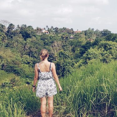 Bali’s nature never fails to impress me. Like this lush trail close to the&hellip;