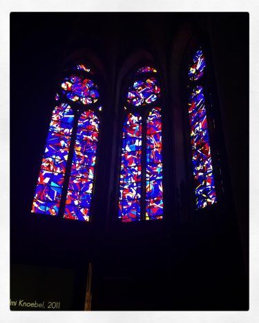 Windows and #colours • • #cathedral #visiting #discovering #alwaysbetraveling #Visitfrance #Travelerunbound #seasons_illife #travel #instatravel&hellip;