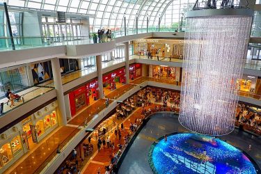 The Shoppes at Marina Bay Sands #travelto #sourcedadventures #mustdotravels #travelingsnaps #theglobewanderer #livelovetheworld #travel_awesome #straythecourse…