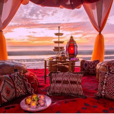 Full of color, warmth and charm, Morocco overflows with beauty, from the dramatic Atlas…