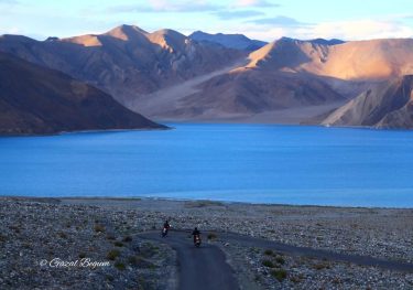 No words to express this emotion while riding across the Pangong #pangongtso #naturephotograpy #tlpicks&hellip;