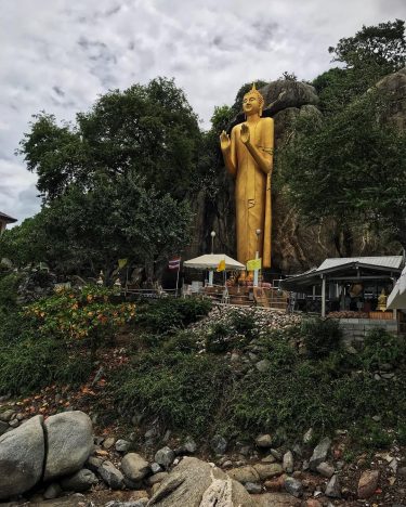 Khao Takieb temple