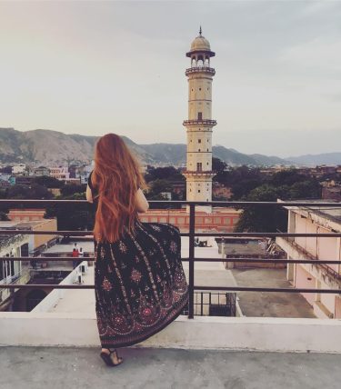 Rooftops always gives the best view – sky is a limit #beforesunset #india #rajasthan…