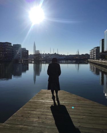 Blessed with sunshine on our last day in Göteborg #nofilter #swedenyouhavebeenamazing #lindholmen #ferry #riverside…