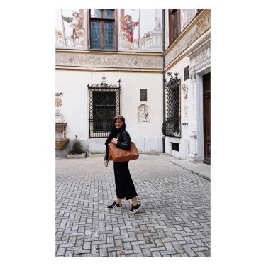 Hallo Romania. ???????? ___________________________________________________ #romania #autumn #europe #europestyle_ #photooftheday #roadtrip #photography #girlsthatwander #travel #travelgram&hellip;