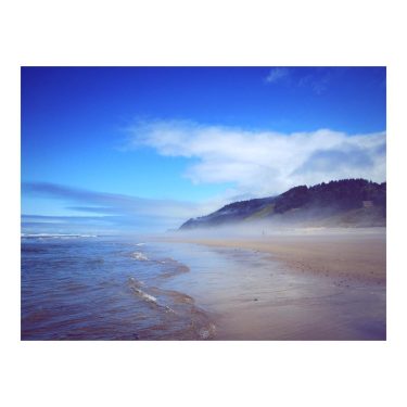 ||BEACH|| #nwpacific #oregoncoast #cloudy #beach #relax #enjoy #seaside #bnesimppl