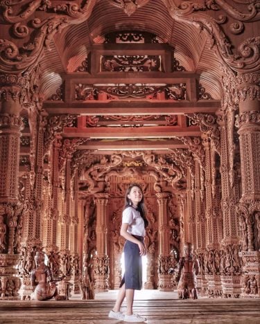 The best spot to take pics. ==================== Locationthe sanctuary of truth #pattaya #thailand ====================…