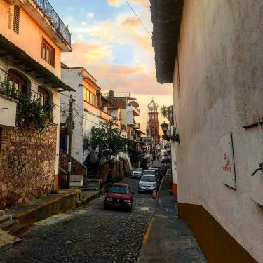 This beautiful sky colors and Cabo stone roads that make you feel that your&hellip;