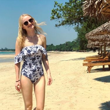 Beachtime! . . . #beach #beachgirl #bikini #bathingsuit #relaxing #beachtime # #myanmar #ngapali #ngapalibeach…