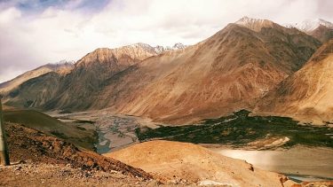 Keep travelling and continue to be #traveller #naturephotography #nature #lovefortravel #travelrepost #wanderer #wanderlust #exploreworld…