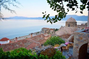 Una de las tantas cosas que me encantan de Grecia es que, las buenas…