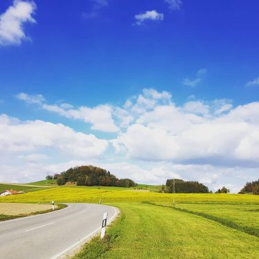 #travelblogger #wander #wanderlust #sunsetporn #deutschland #münchen #trip #worldnomads #travellushes #natgeotravel #tropical #exploring #travelbug #traveldiaries&hellip;