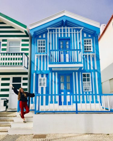 #aveiro #portugal #adoro #pasteisdebelem #tram #travel #travelling #travebucketlist #traveladdicted #portugal #igersportugal #igerslisbon #bnesimppl #travelphotography…